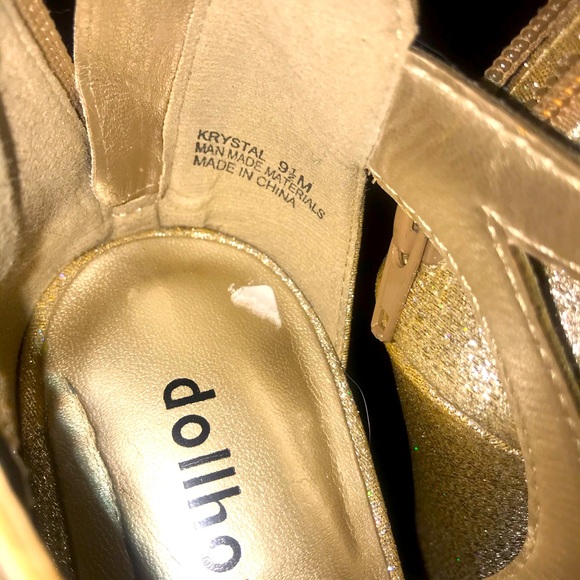 Gold Sparkle Wedges - Picture 5 of 6